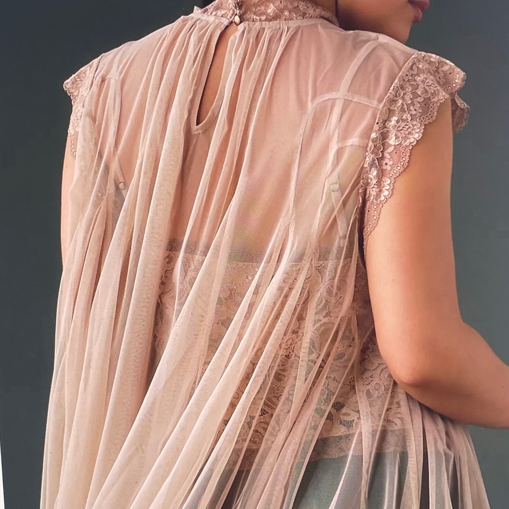 Anthropologie Godet Tulle Swing Top - Picture 2 of 6
